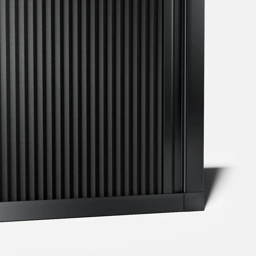 Privacy panel with hidden frame